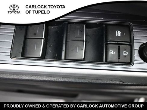 Used 2024 Toyota Sienna XSE w/ XSE Plus Package image 20