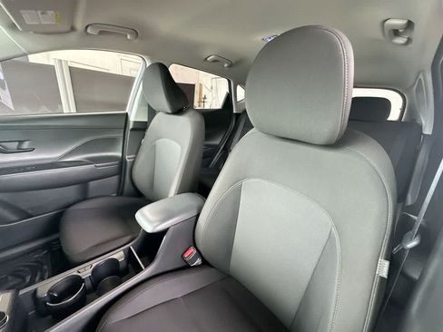 Used 2024 Hyundai Kona SEL w/ Convenience Package FWD image 14