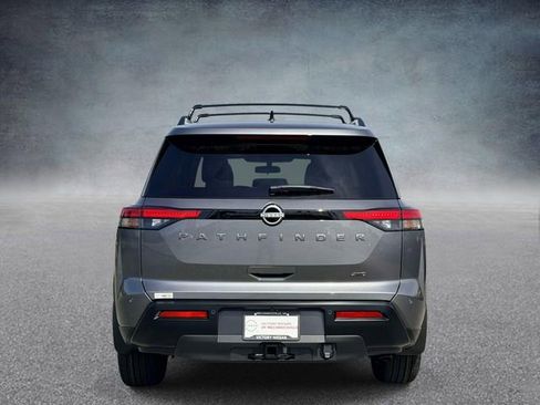New 2026 Nissan Pathfinder SV w/ SV Premium Package AWD/4WD image 3
