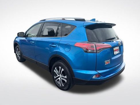 Used 2018 Toyota RAV4 LE w/ All Weather Liner Package AWD/4WD image 3