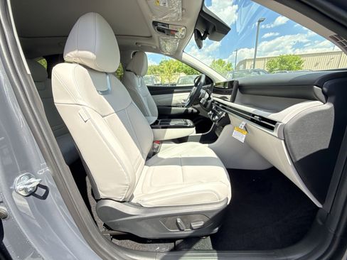 New 2026 Hyundai Tucson Limited FWD image 27