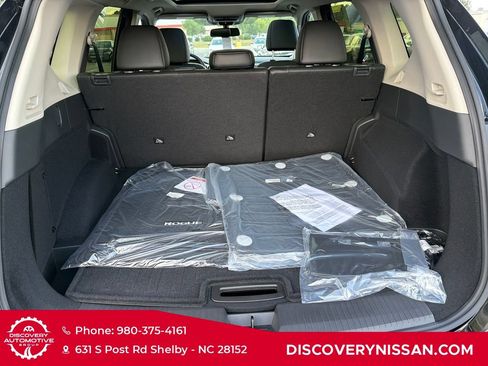 New 2026 Nissan Rogue Platinum AWD/4WD image 36