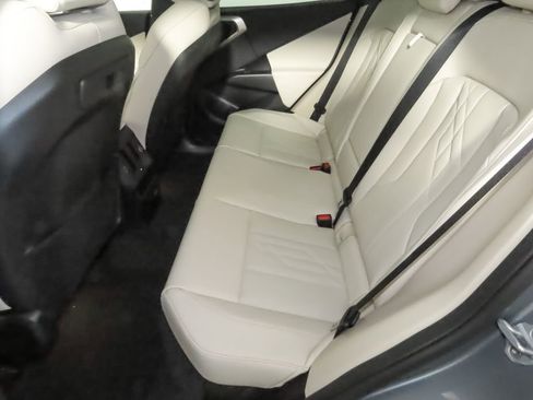 Used 2025 BMW X3 xDrive30i w/ Premium Package AWD/4WD image 28