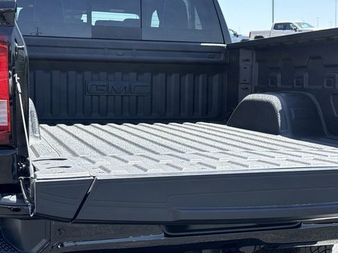 New 2026 GMC Sierra 1500 AT4X w/ LPO, Black Badging Package AWD/4WD image 11