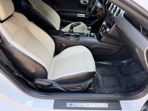 Used 2020 Ford Mustang GT Premium RWD image 17