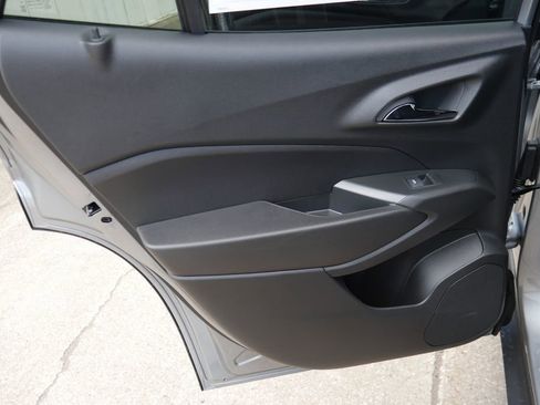 New 2026 Chevrolet Trax RS FWD image 30