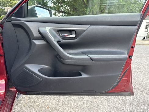 Used 2018 Nissan Altima 2.5 S image 19
