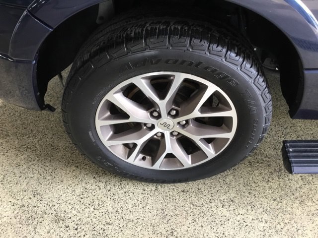 Used 2017 Ford Expedition King Ranch AWD/4WD image 11