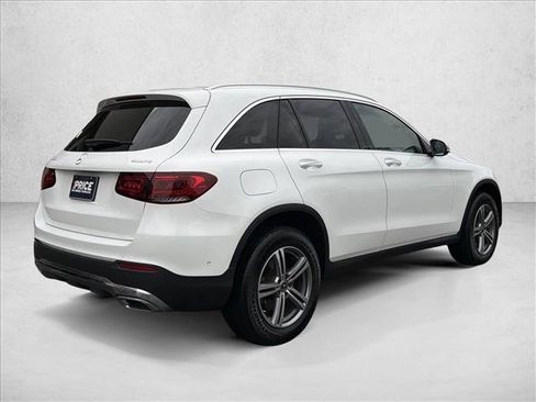 Used 2022 Mercedes-Benz GLC 300 4MATIC image 5