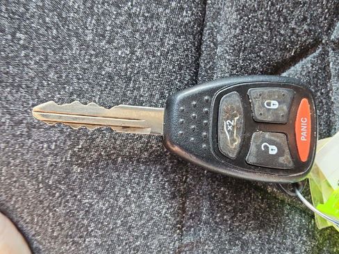 Used 2006 Chrysler 300 image 23