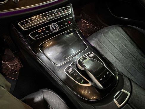 Used 2017 Mercedes-Benz E 400 4MATIC Wagon image 48