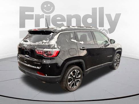 Used 2022 Jeep Compass Limited image 5