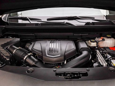 Used 2025 Buick Enclave Sport Touring w/ Power Package image 27