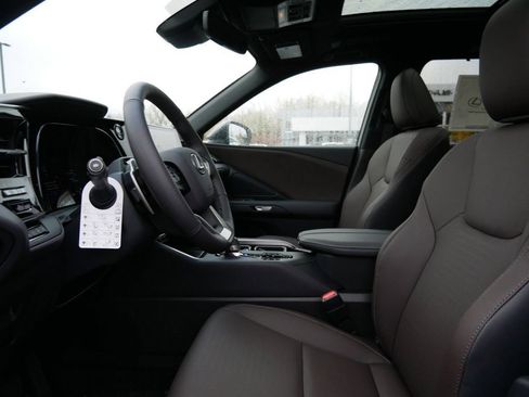 Used 2026 Lexus TX 350 AWD image 9