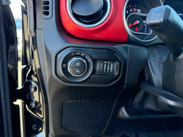 Used 2021 Jeep Gladiator Rubicon AWD/4WD image 22