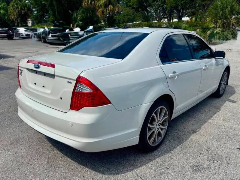 Used 2011 Ford Fusion SE w/ 201A Rapid Spec Order Code FWD image 4