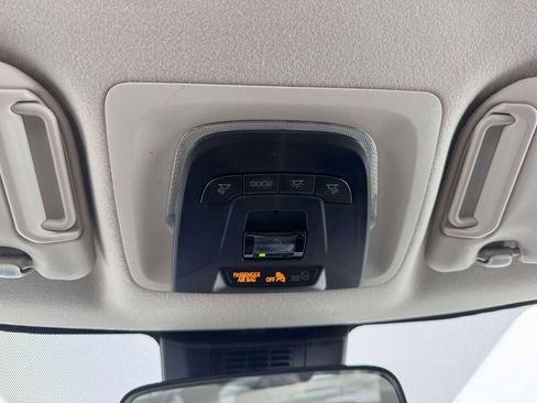 Used 2024 Toyota Corolla LE image 30