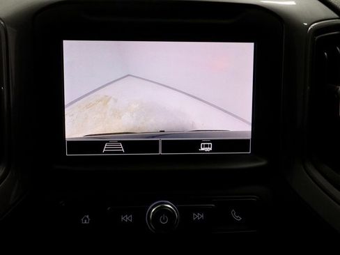 Used 2022 Chevrolet Silverado 1500 Custom image 2