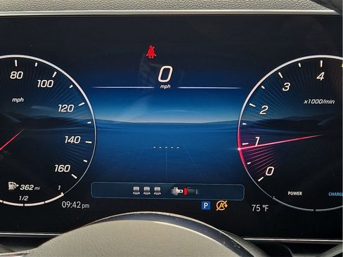 New 2026 Mercedes-Benz GLC 300 image 24