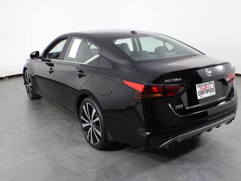 Certified 2020 Nissan Altima 2.5 SR FWD image 16