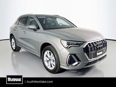 Certified 2025 Audi Q3 2.0T Premium w/ Convenience Package AWD/4WD image 1