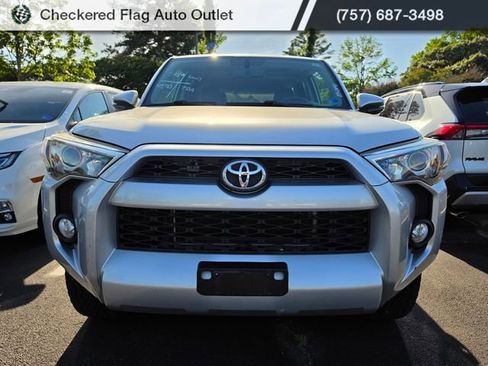 Used 2016 Toyota 4Runner SR5 Premium AWD/4WD image 2