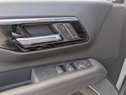 New 2026 Chevrolet Tahoe Premier AWD/4WD image 21