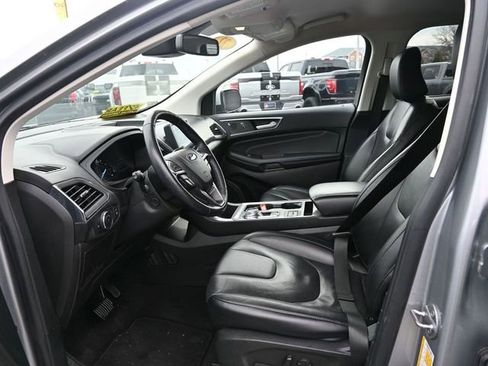 Used 2022 Ford Edge Titanium w/ Equipment Group 301A image 16