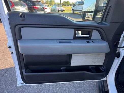 Used 2014 Ford F150 XL w/ Trailer Tow Package image 29