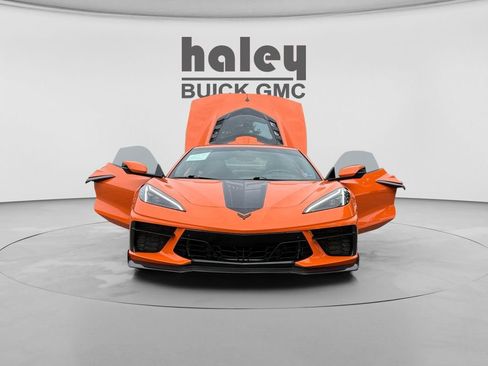 Used 2023 Chevrolet Corvette Stingray Preferred Cpe RWD image 8