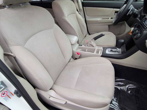 Used 2014 Subaru Crosstrek 2.0i Premium w/ Moonroof Package image 23