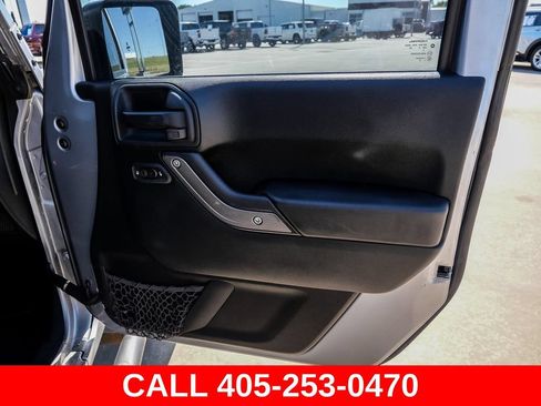Used 2016 Jeep Wrangler Sport w/ Quick Order Package 24S AWD/4WD image 19