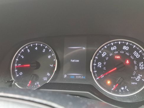 Certified 2020 Toyota RAV4 LE image 22