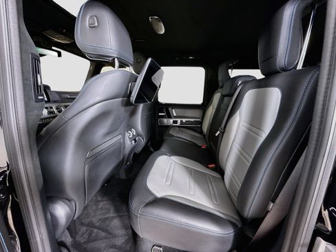 Used 2025 Mercedes-Benz G 580 w/ EQ Technology image 27