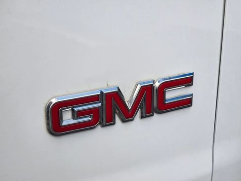 Used 2023 GMC Savana 2500 w/ Driver Convenience Package RWD image 14
