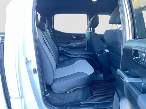 Used 2023 Toyota Tacoma TRD Off-Road image 25