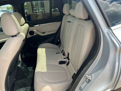 Used 2020 BMW X1 sDrive28i w/ Convenience Package FWD image 9