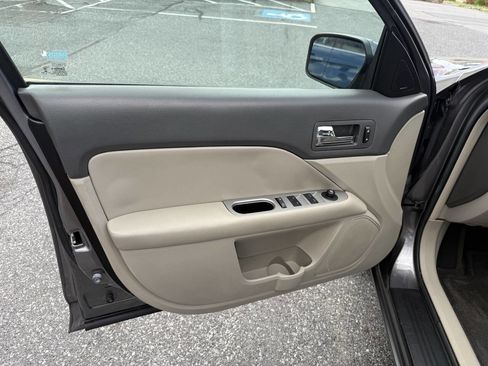 Used 2012 Ford Fusion SEL FWD image 10