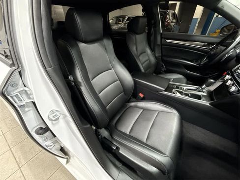 Used 2022 Honda Accord Sport image 16