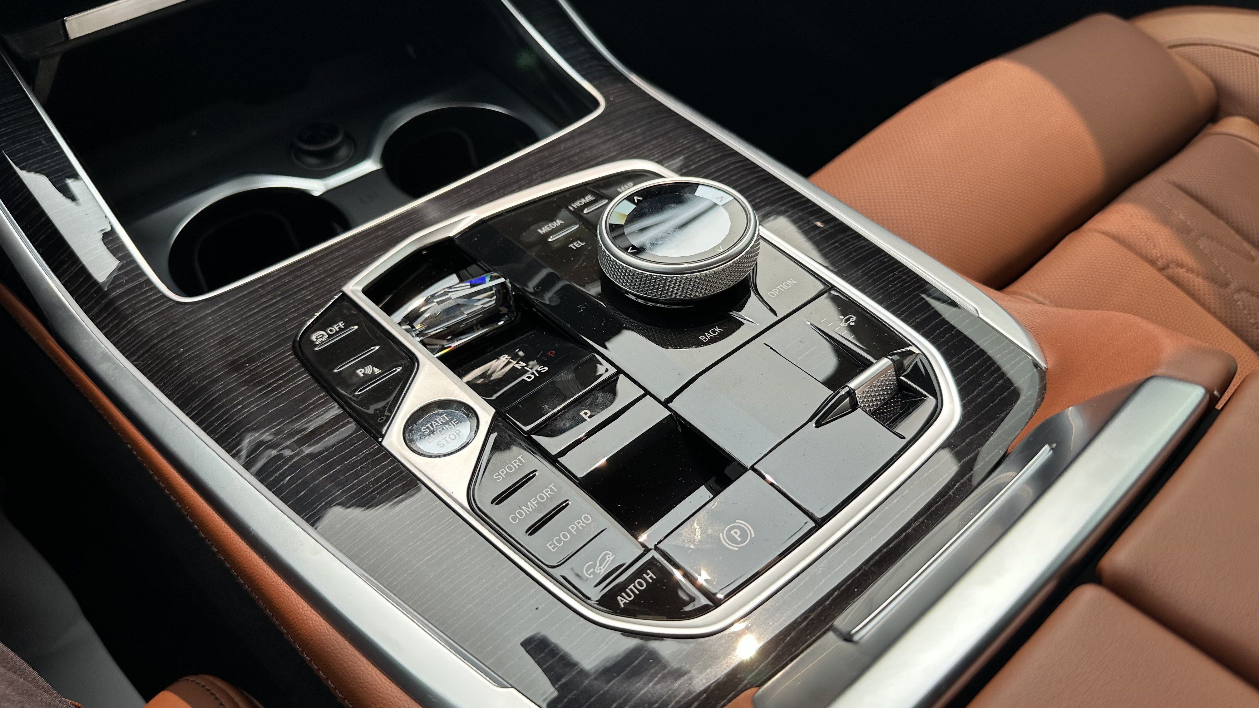 Certified 2026 BMW X7 M60i AWD/4WD image 25