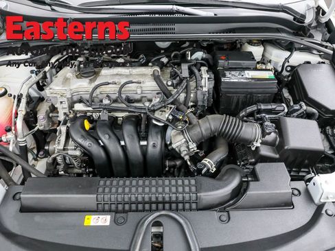 Used 2022 Toyota Corolla LE image 7