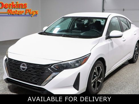 Used 2024 Nissan Sentra SV FWD image 1
