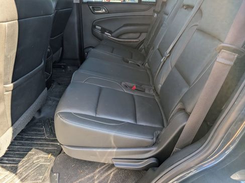 Used 2019 Chevrolet Tahoe LT image 10