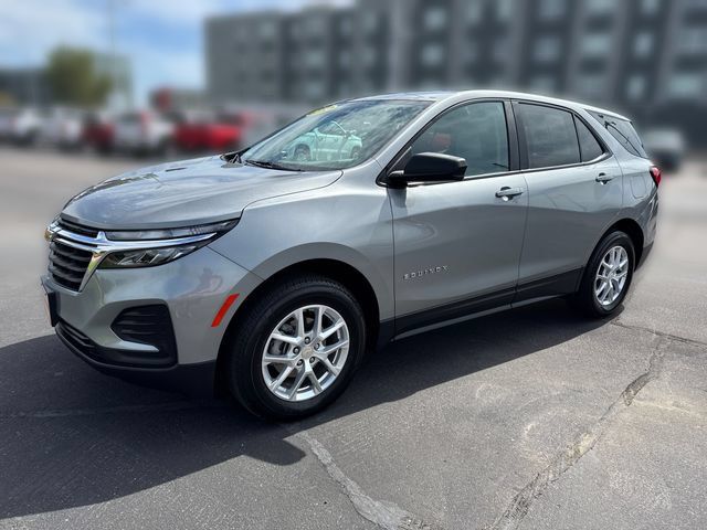 Used 2024 Chevrolet Equinox LS w/ LS Convenience Package AWD/4WD 360° Tour