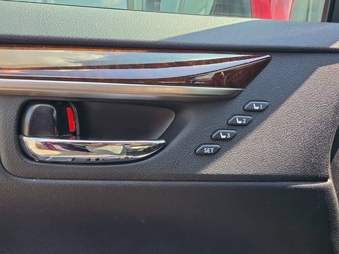 Used 2017 Lexus ES 350 w/ Premium Package FWD image 15