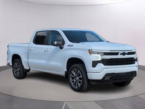 Certified 2025 Chevrolet Silverado 1500 RST AWD/4WD image 9