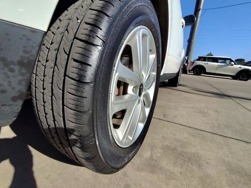 Used 2018 Kia Soul + FWD image 10