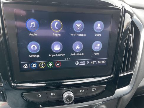 Used 2022 Chevrolet Traverse LT image 24