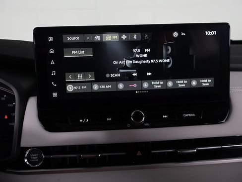 Used 2025 Mitsubishi Outlander AWD image 51