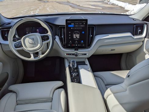 Used 2026 Volvo XC60 B5 Ultra w/ Protection Package Premier image 12